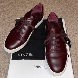 VINCE leather sneakers in Maroon